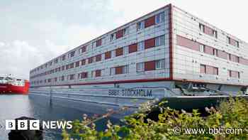 Final asylum seeker leaves Bibby Stockholm