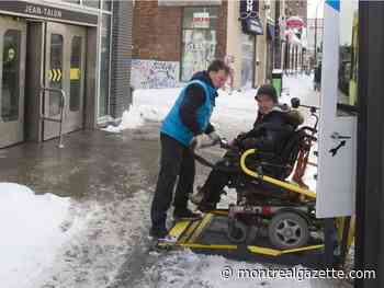 Montreal to plow loading zones for adapted transit this winter