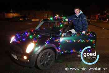 Jelle versiert auto met 480 kerstlichtjes: “Ook de politie kan er wel mee lachen”