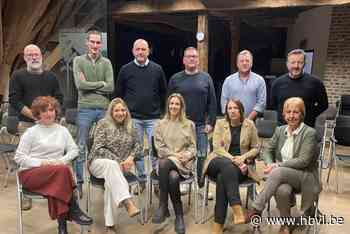 Afscheidnemend Brees raadslid Jos Drykoningen trakteert op goede raad en gratis vat: “In de politiek moet je vooral luisteren en af en toe samen een glas drinken”