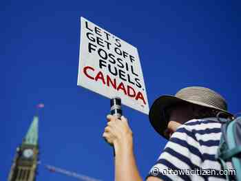 Spears: Environment Canada dangerously optimistic on climate change action