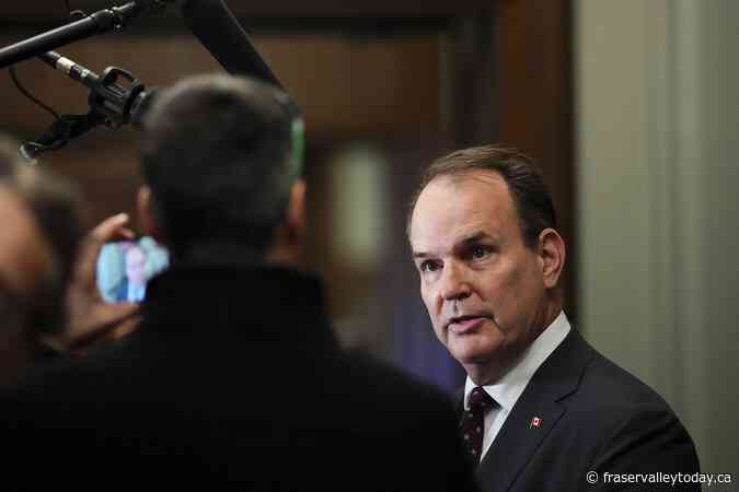 Some Liberal MPs echo NDP call to expand $250 rebate, minister touts seniors benefits