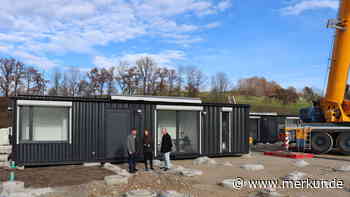 Asylunterkunft Habach bald fertig - Acht Wohnmodule für 32 Personen sind angeliefert