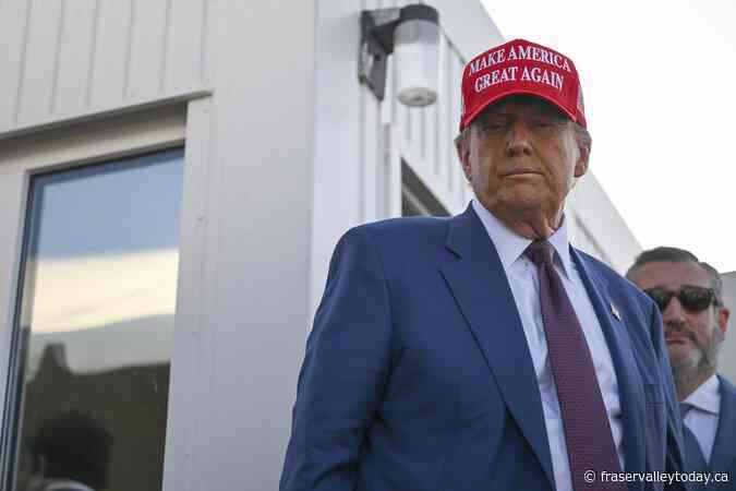 Lawyers, loyalists and Wall Street executives: a look at who’s on Trump’s tariff team