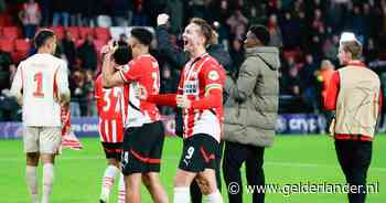 Luuk de Jong kan geluk niet op na waanzinnige CL-comeback PSV: ‘Dit is ongekend, echt ongelooflijk’