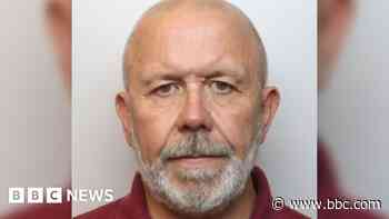 Child sex offender jailed after police sting