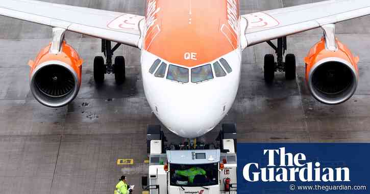EasyJet boss denounces ‘illegal’ fines over hand luggage charges