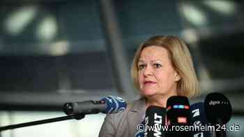 Faeser mahnt zu Wachsamkeit auf Weihnachtsmärkten