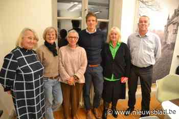 Lennikse gemeenteraad neemt afscheid van politieke ancien, ook uittredend schepen en een baron keren niet meer terug