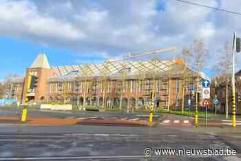 Kosten renovatie stadhuis lopen op richting 27 miljoen (!) euro: “Deze financiële put zal de inwoners van Mortsel nog jaren zwaar doen afzien”