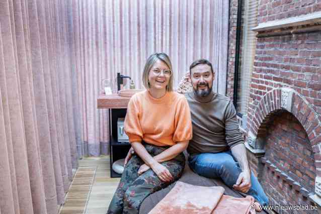 Kapsalon Chic viert tiende verjaardag en opent afdeling voor mensen met haarverlies: “Met respect voor hun privacy”