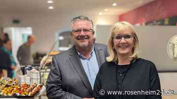 Die Glühwein-Saison ist eröffnet: So lief der Anstich bei Bergmeister - und so viel kostet die Tasse