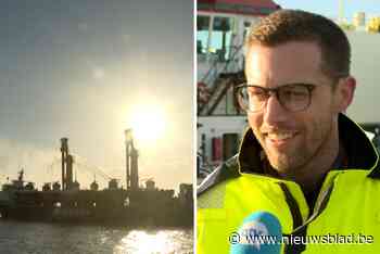 Eerste elektrische sleepboot van Europa arriveert in Antwerpse haven: “Emoties in de stoere havenwereld”