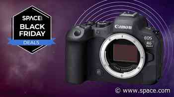 One of the best mirrorless cameras has dipped below $2000