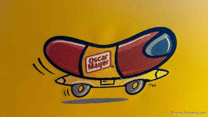 Oscar Mayer sparks nostalgia airing 50-year-old ad with iconic jingle during Bears-Lions game