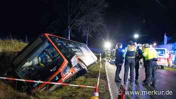 Viele Leichtverletzte bei Busunfall im Siegerland
