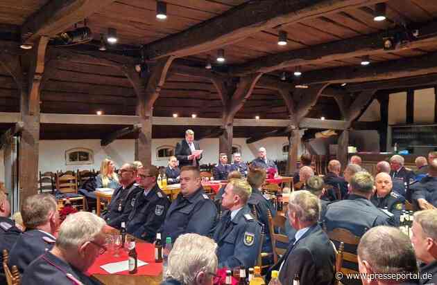 FFW Schiffdorf: Ehrungen und Beförderungen beim Jahreskameradschaftsabend der Gemeindefeuerwehr Schiffdorf
