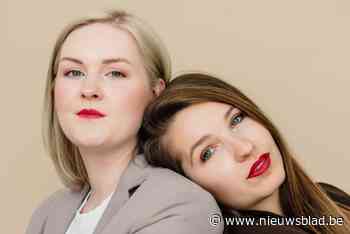 Zangeressen Yentl en Fleur geven dubbelconcert met muzikanten in kerk