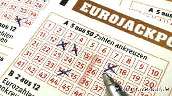 Paar knackt riesigen Lotto-Jackpot – erster Einkauf dürfte für Verwunderung sorgen