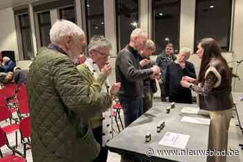 Eerste infoavond waarbij aanwezigen geur van drugs kunnen ruiken, blijkt succes: “Het was echt om van achterover te vallen”