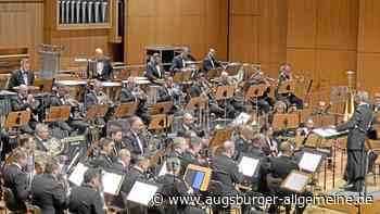 Sinfonische Blasmusik für die Demokratie: Musikkorps der Bundeswehr spielt in Augsburg