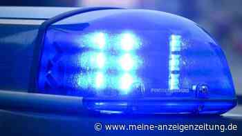 Verkehrsunfall mit fünf Pkws zwischen Straußdorf und Aßling