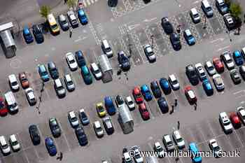 One in four UK drivers confess to damaging a car in the supermarket