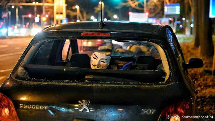 Achtervolging Tilburg: man (29) had vuurwapen en geen rijbewijs