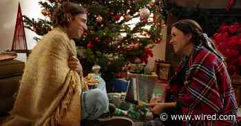 The 16 Best Holiday Movies to Stream This Season: Netflix, Hulu, Amazon, Disney+