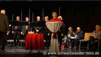 Beliebte Weihnachtslesung: „Nagold liest“ startet heiter    den Advent