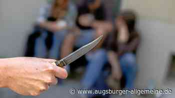 Ladendiebin bedroht Mitarbeiter mit Messer