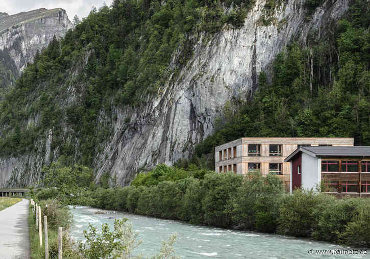 Ruhig geschalt in Au
 - Schule von bernardo bader architekten