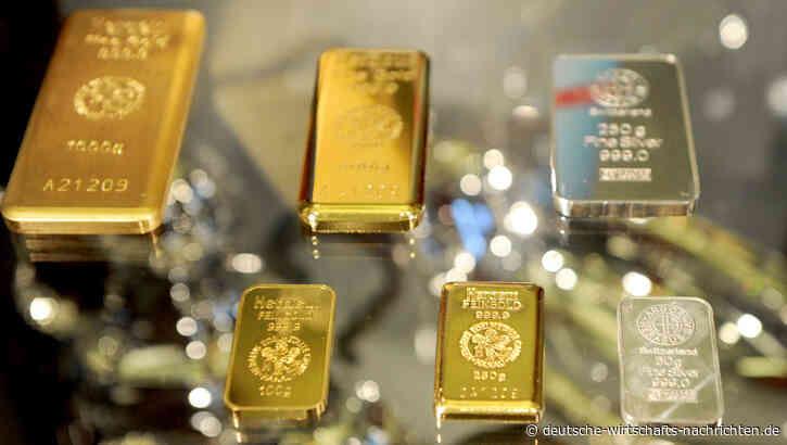 Goldpreis-Entwicklung: Rekordhoch im Blick - sollten Anleger nun Gold kaufen?