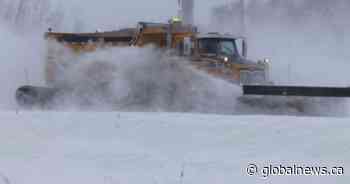 Province releases snowplow tracker for Manitoba highways