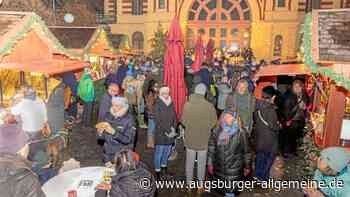 Stimmungsvolle Kulisse: Der Weihnachtsmarkt in Göggingen läuft