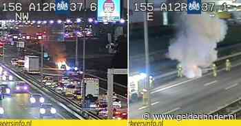 Autobrand zorgt voor ruim een uur vertraging op A12: een rijstrook afgesloten