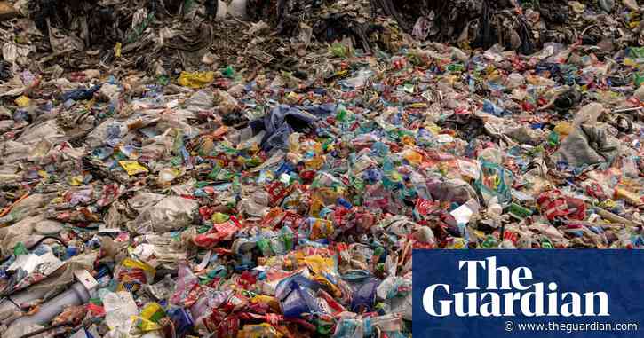 Hope of breakthrough at international plastic treaty talks after two-year deadlock