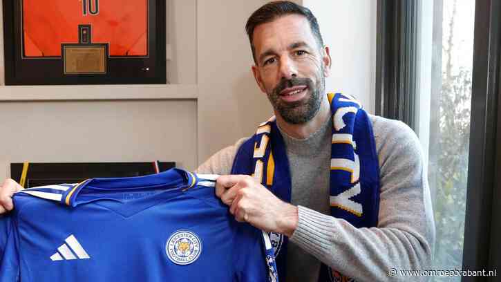 Van Nistelrooij tekent als nieuwe trainer Leicester City: 'Trots'