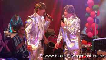 „Bingo Boys“ versuchen das Glück im Braunschweiger Wintertheater