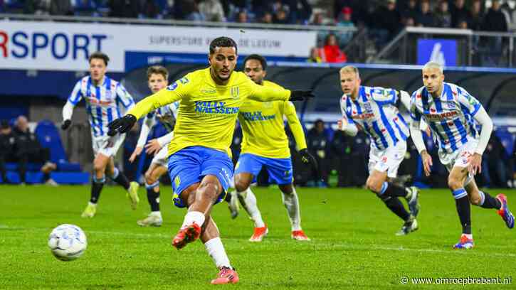 Ihattaren maakt eerste competitiegoal in blessuretijd tegen Heerenveen