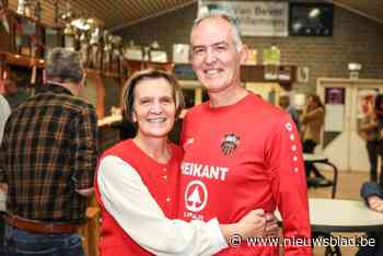 Peter De Crom speelt 1000ste wedstrijd voor Bosrandvrienden: “Eigenlijk heeft mijn moeder niet graag dat ik voetbal”