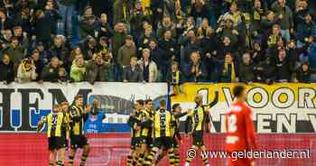Na recordstraf rekent Vitesse doodleuk af met thuiscomplex: zege op Helmond Sport zorgt voor vreugde-explosie in GelreDome