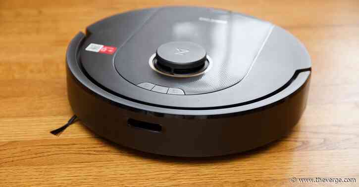 The best Black Friday robot vacuum deals you can still get from iRobot, Roborock, and more