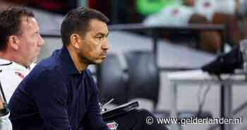 Doek valt voor Giovanni van Bronckhorst in Turkije: Besiktas zet trainer op straat