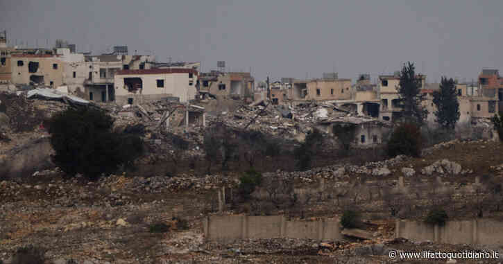 Israele-Libano, raid di Tel Aviv oltre il confine. L’esercito: “Hezbollah ha violato il cessate il fuoco”. Hamas diffonde il video di un ostaggio