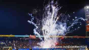 Wedstrijd PEC Zwolle - Sparta vertraagd na vuurwerk in stadion