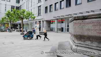 Perfide Masche: Betrüger ergaunert in der Innenstadt hohen Geldbetrag