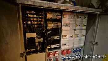 Feuerwehreinsatz am Christkindlmarkt in Wasserburg – Kabelbrand in Verteilerkasten