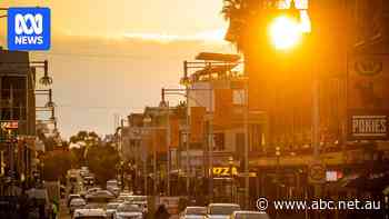 This natural disaster kills more Australians than any other. Experts are warning not to downplay its risks this summer