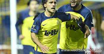 Wat een veerkracht: Union SG gaat na dramatisch begin met tien tegen elf op en over Antwerp